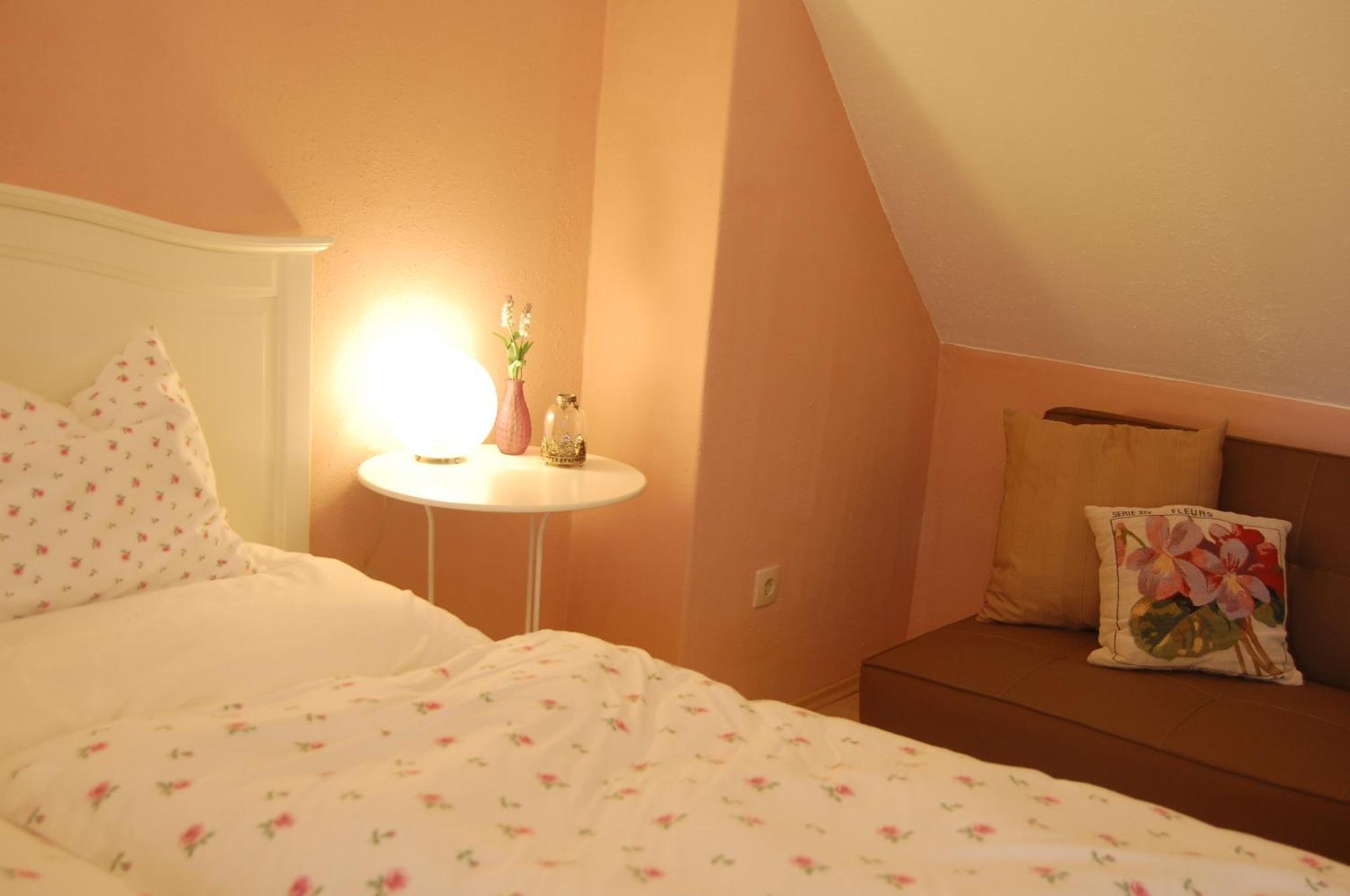 Hofgassl Zentgraf Bed and Breakfast Mörbisch am See Eksteriør billede