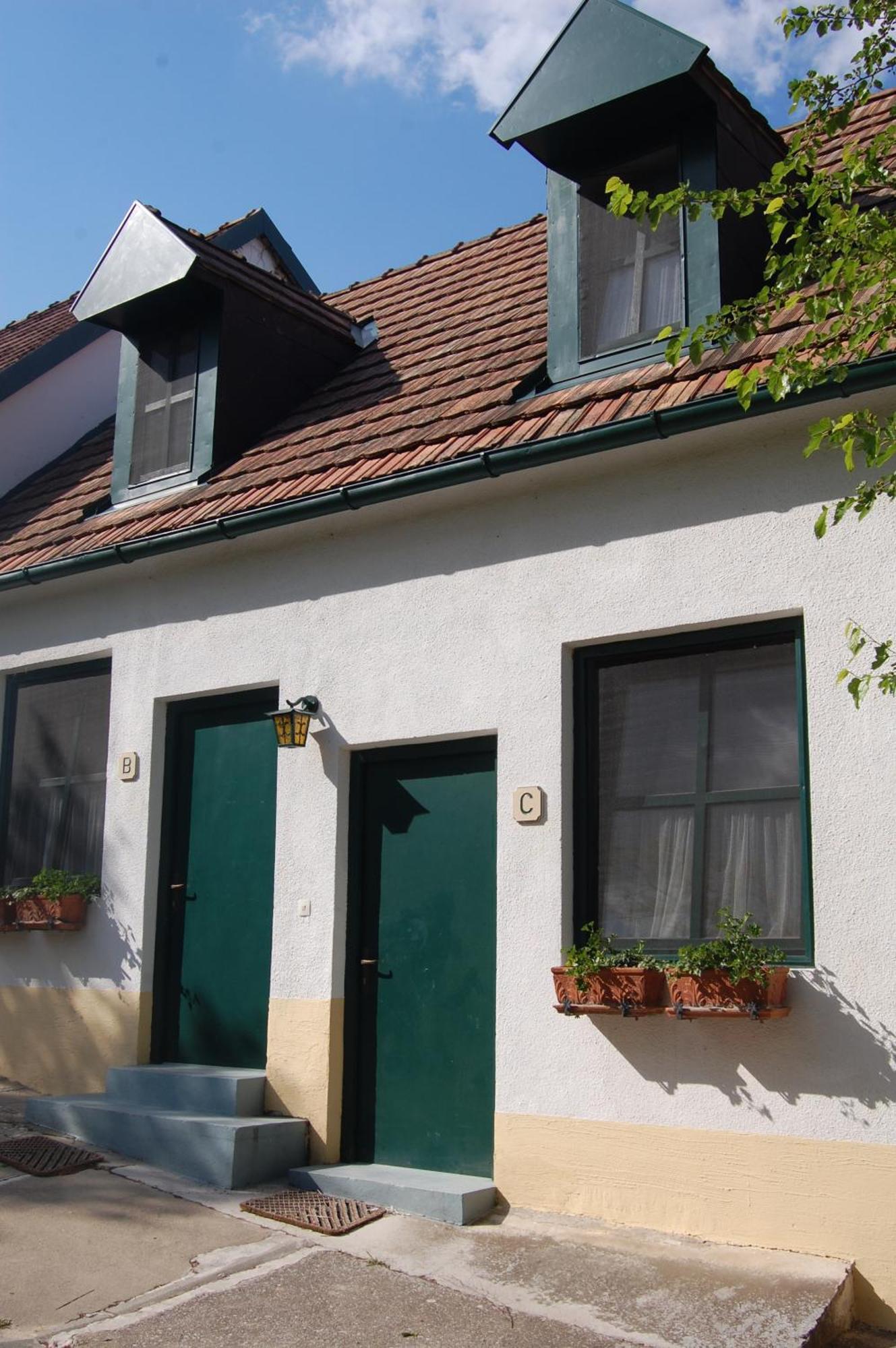 Hofgassl Zentgraf Bed and Breakfast Mörbisch am See Eksteriør billede