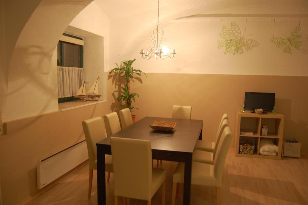Hofgassl Zentgraf Bed and Breakfast Mörbisch am See Værelse billede